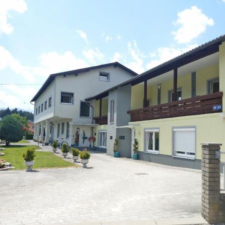 Alpenblick - Modernes Apartment In Ruhelage Villach Kültér fotó